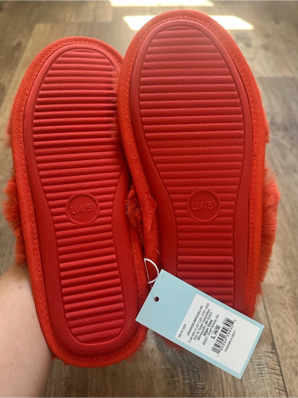 NWT! Cat & Jack Kid’s Slide Slippers, Criss Cross, Red/Orange, Faux Fur, L 4/5